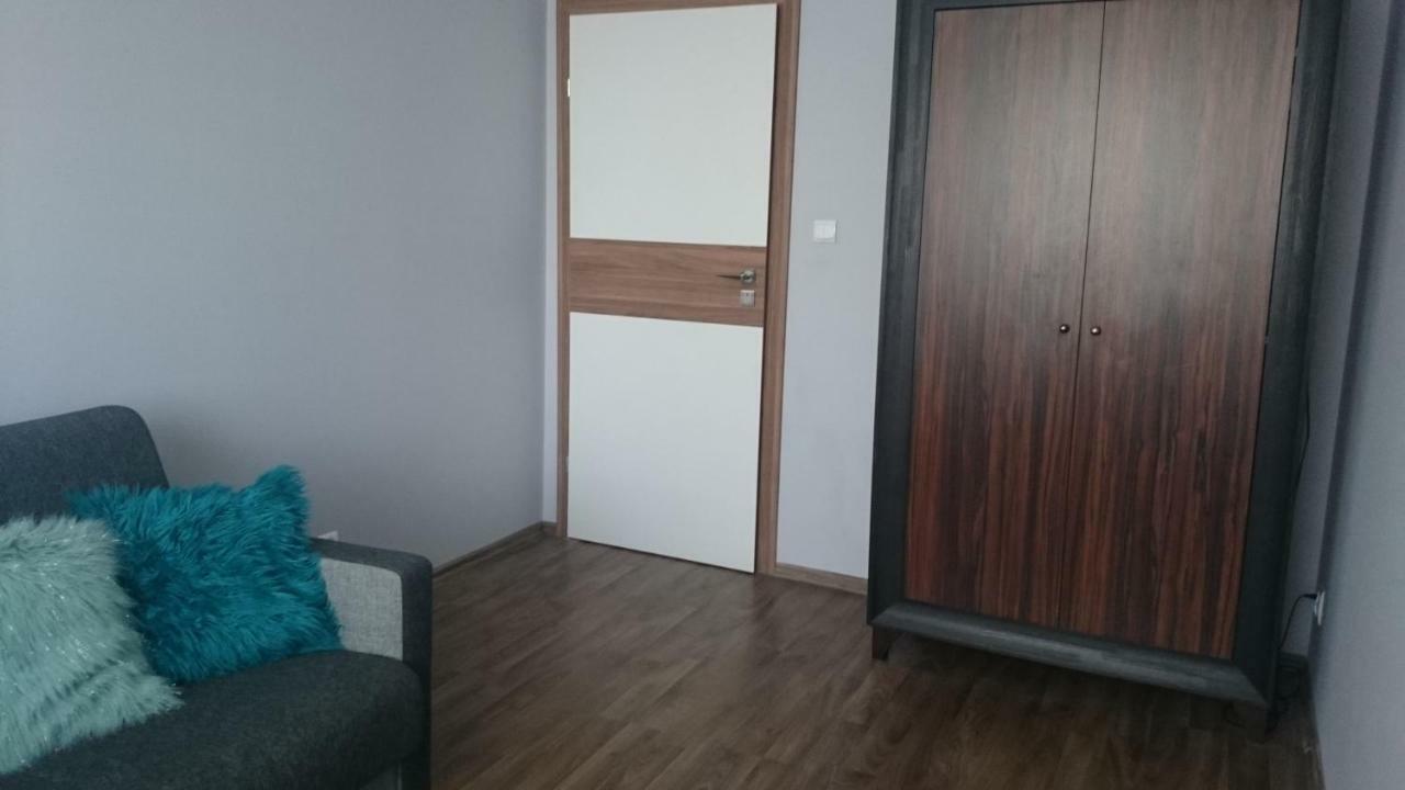 New Rooms 3Km To Centrum Gdansk Luaran gambar